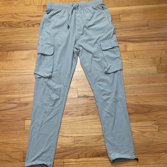 YoungLA 218 Travel Cargo joggers - Picture 2 of 8